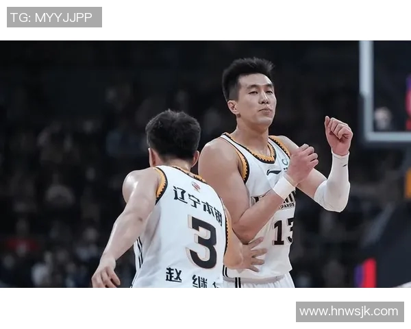 广州篮球队节奏变革引发热议球迷与专家共同探讨新战术与未来发展方向